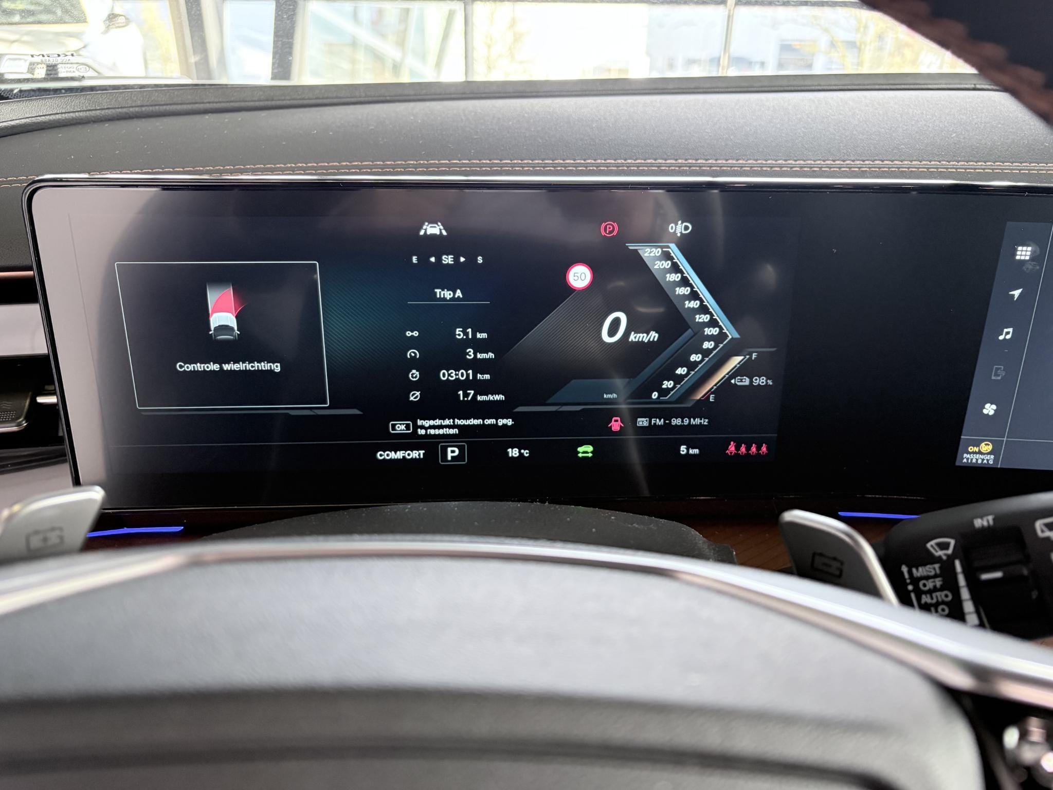 KGM Torres EVX Titanium 80.6 kWh Stoel/stuur verwarming / Stoelkoeling, Panoramadak , Rondomzicht camera's afbeelding 20