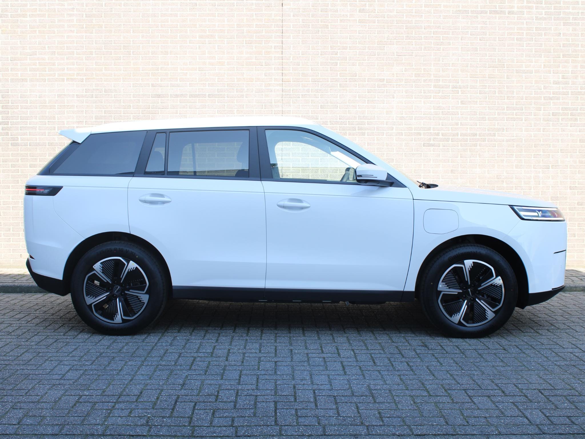 Jaecoo 5 EV Exclusive 61 kWh 400Km, Automaat, Navigatie, Stoel vent., Applecarpl./Andr. Auto, Panoramadak, Luxe lederen bekleding, Sony Sound System afbeelding 3