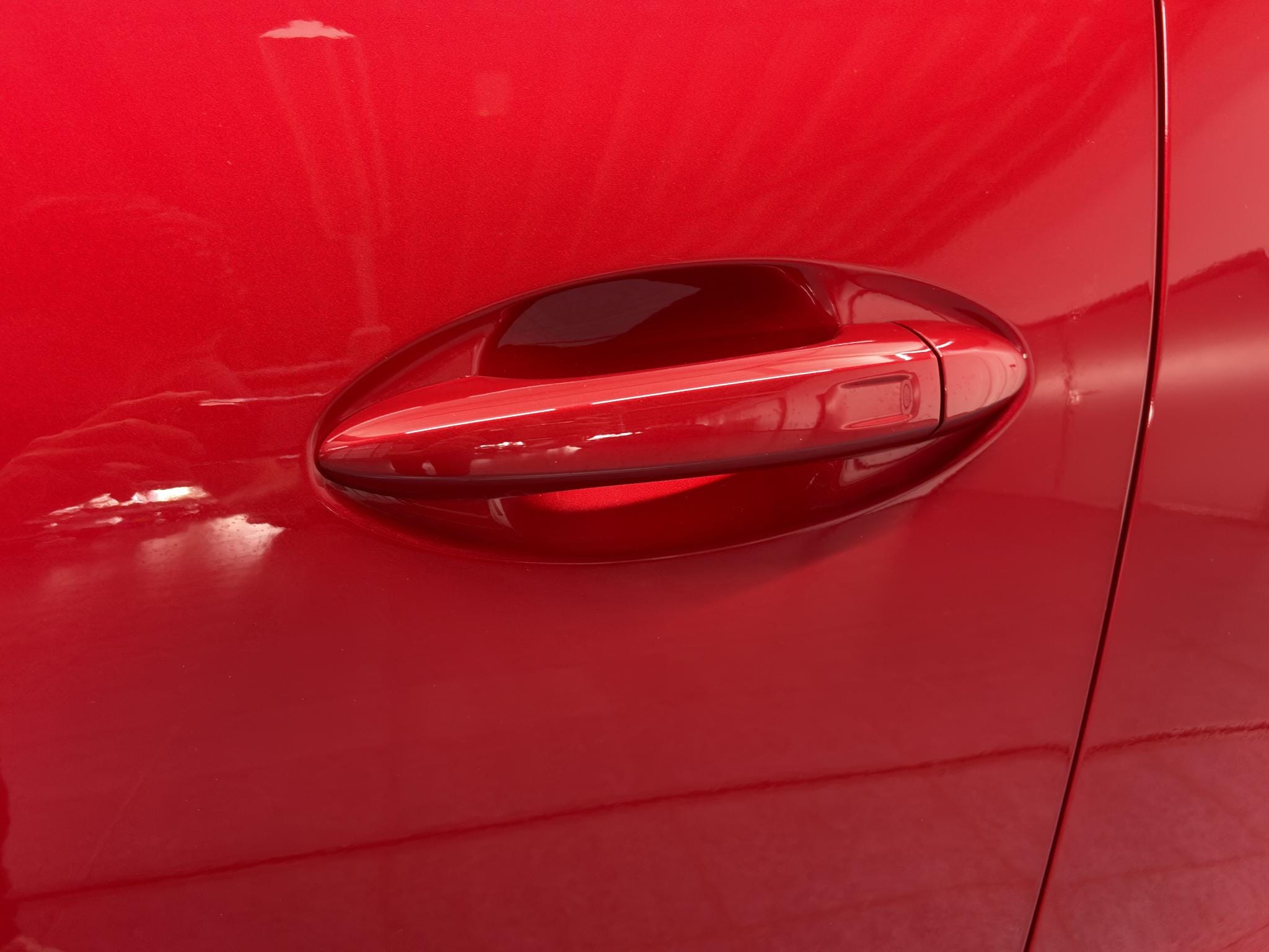 Omoda 5 EV Premium 61 kWh Heel compleet met schuifdak, lederen bekleding en rondom camera's afbeelding 37