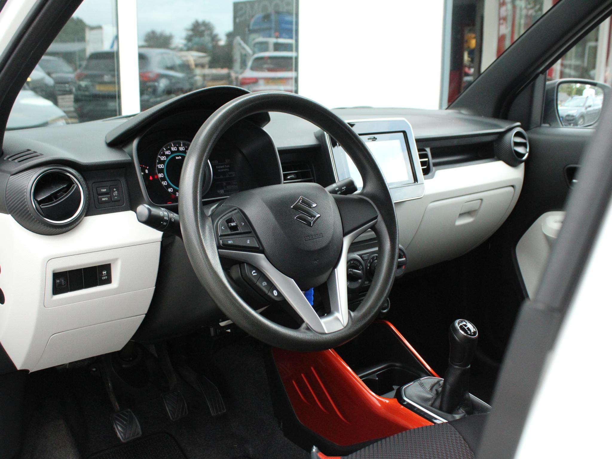 Suzuki Ignis 1.2 Select 2e Eigenaar, Carplay/Android Auto, Stoelverwarming, Achteruitrijcamera, Airco, Radio afbeelding 5
