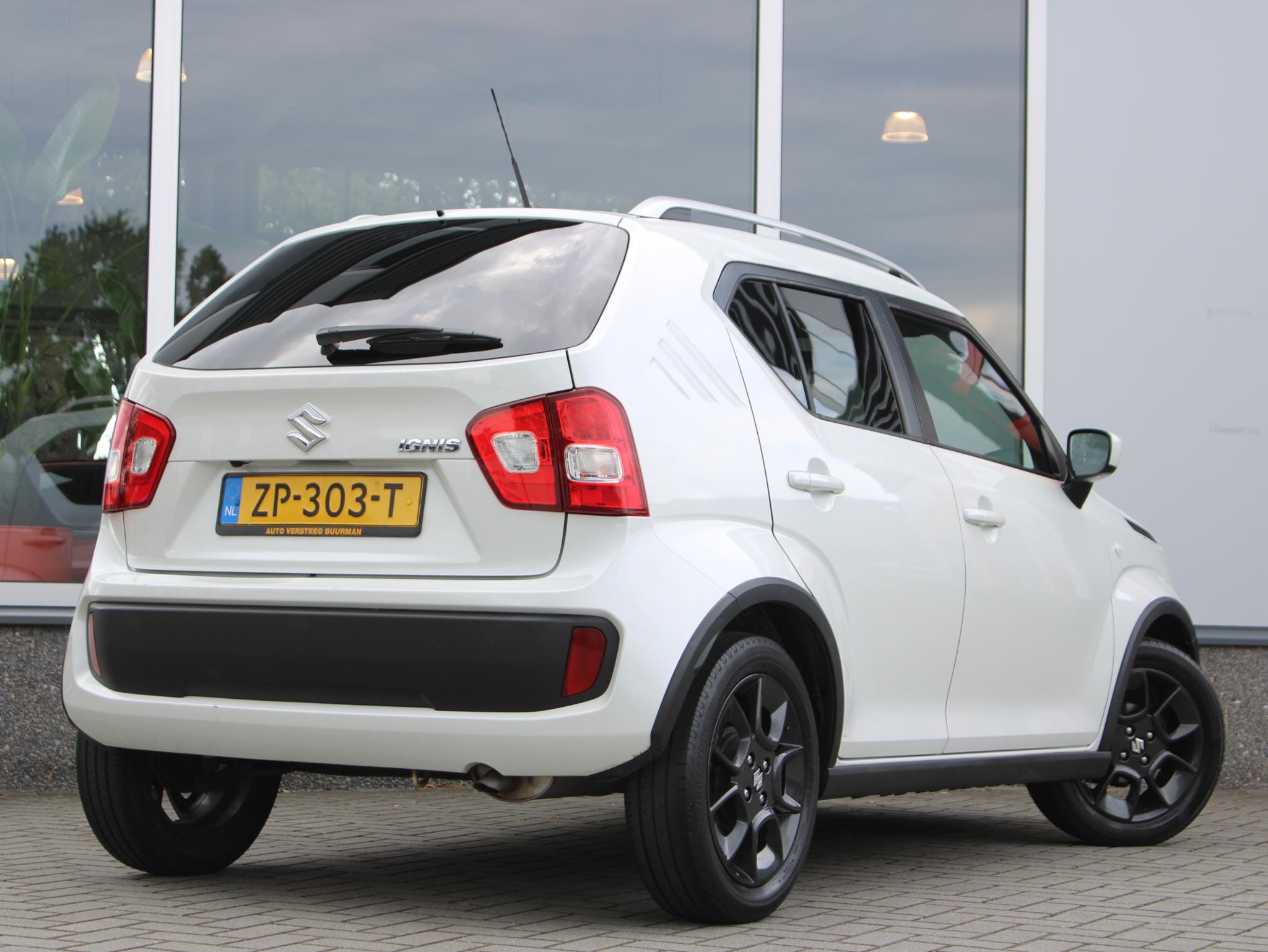 Suzuki Ignis 1.2 Select 2e Eigenaar, Carplay/Android Auto, Stoelverwarming, Achteruitrijcamera, Airco, Radio afbeelding 16