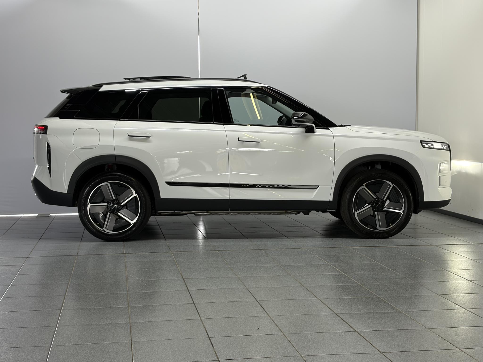 Jaecoo 7 1.5 GDI Exclusive PHEV Trekhaak , Panoramadak, Kunstlederen Bekleding, Stoelverwarming en -ventilatie afbeelding 5