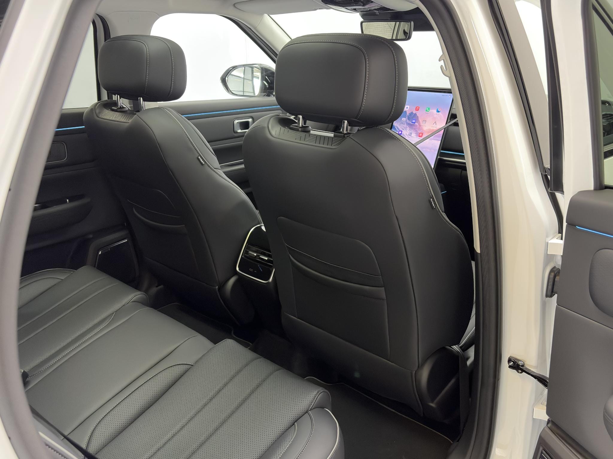Jaecoo 7 1.5 GDI Exclusive PHEV Trekhaak , Panoramadak, Kunstlederen Bekleding, Stoelverwarming en -ventilatie afbeelding 22
