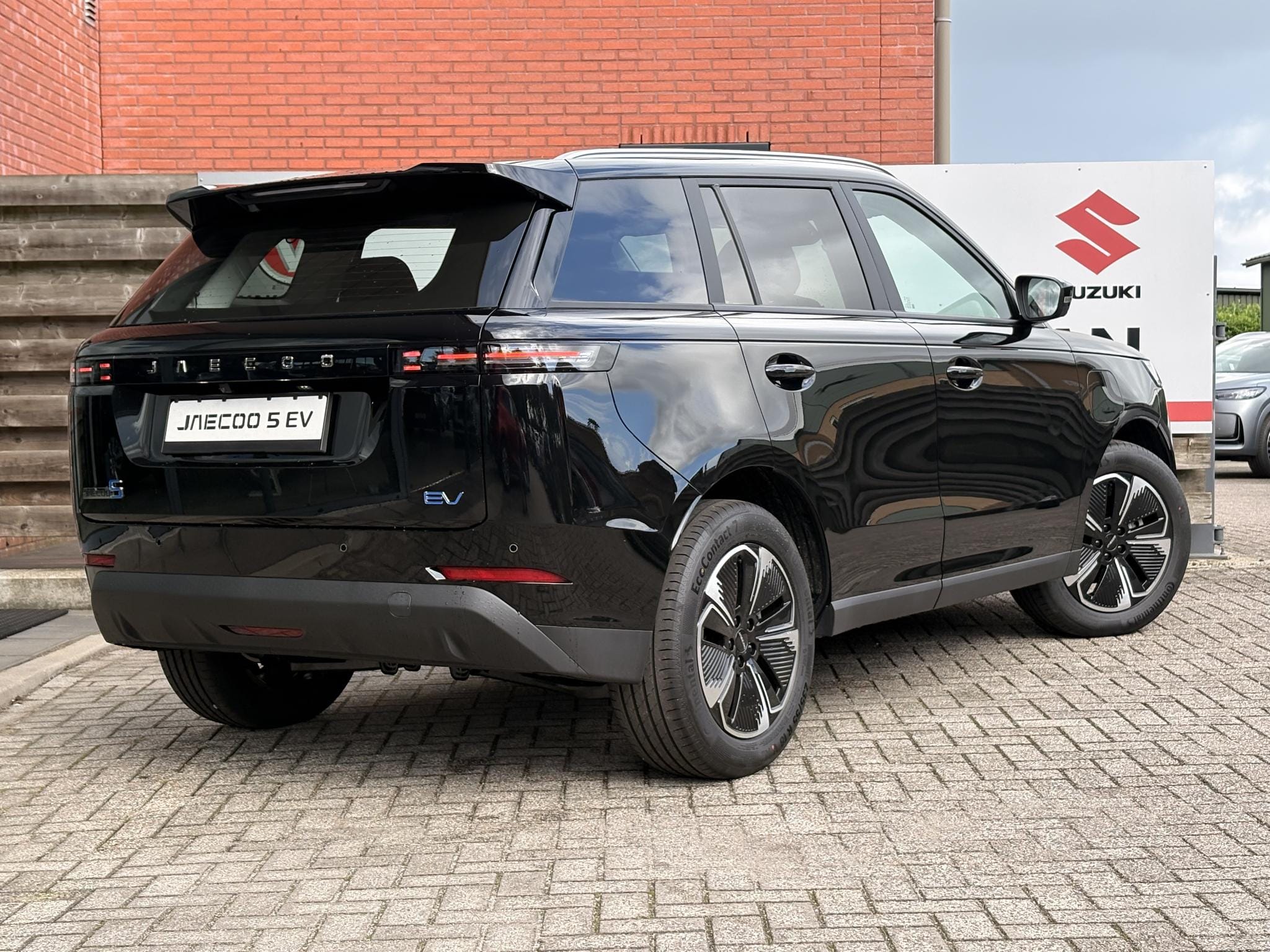 Jaecoo 5 EV Exclusive 61 kWh Navigatie, Stoel vent., Applecarpl./Andr. Auto, Panoramadak, Luxe lederen bekleding, Sony Sound System afbeelding 2