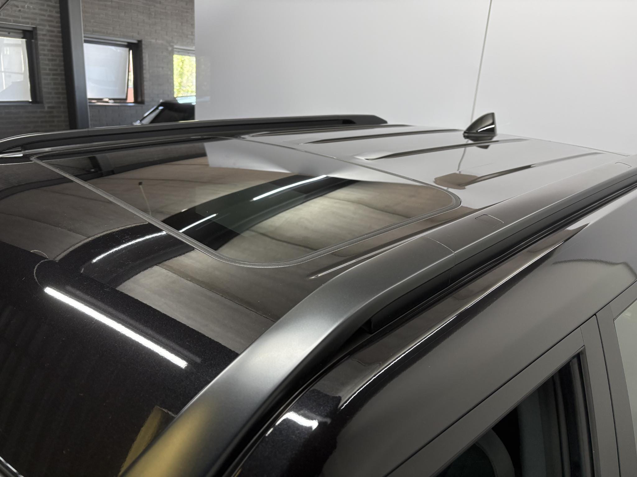 KGM Musso EV Titanium 80.6 kWh 4WD Luxe lederen bekleding, Stoelverwarming en ventilatie, Schuifdak, Navigatie, 4x4, 2300kg trekgewicht! afbeelding 7