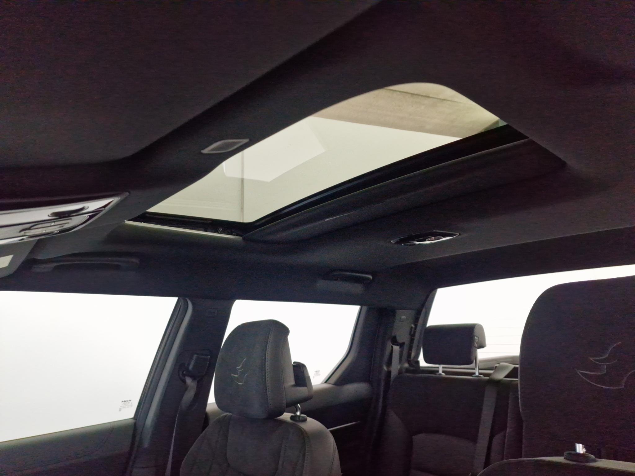 KGM Musso EV Titanium 80.6 kWh 4WD Luxe lederen bekleding, Stoelverwarming en ventilatie, Schuifdak, Navigatie, 4x4, 2300kg trekgewicht! afbeelding 33