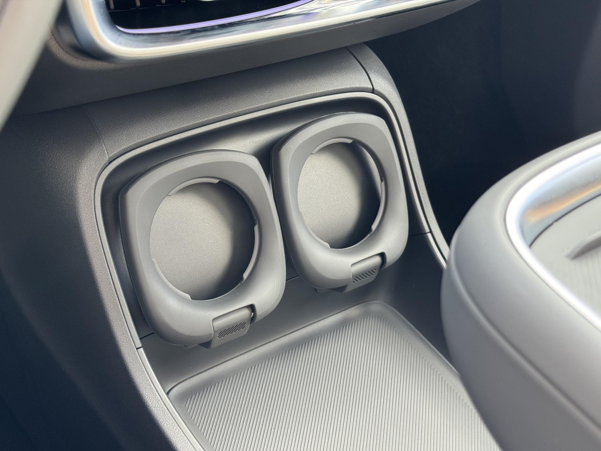 Leapmotor B10 Design ProMax 67.1 kWh 218PK Automaat Navigatie, Rondomzichtcamera, Adaptieve Cruise Control, Climate Control, Panoramadak afbeelding 24