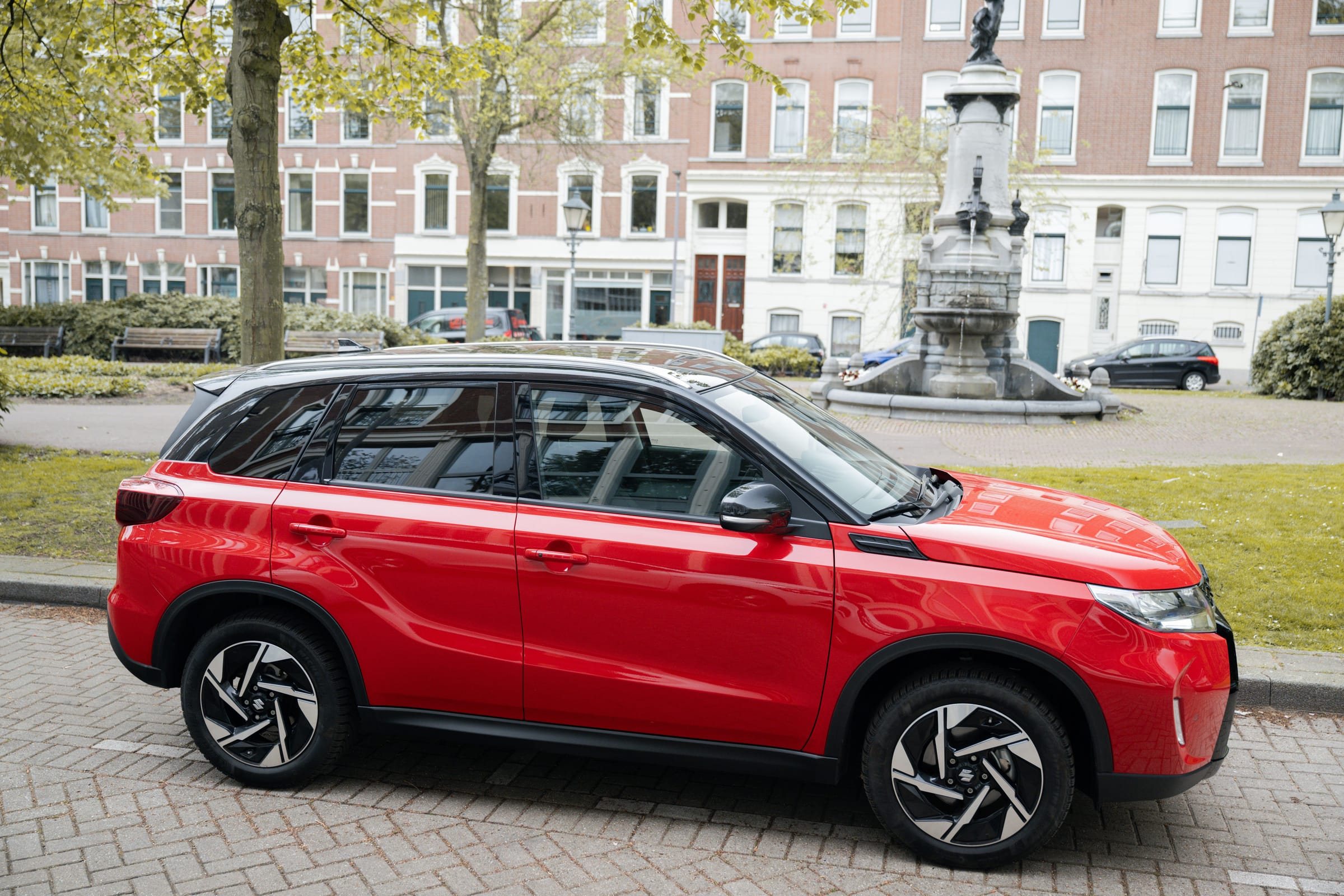 Suzuki Vitara > Auto Versteeg Buurman Barneveld Ermelo Deventer Nunspeet